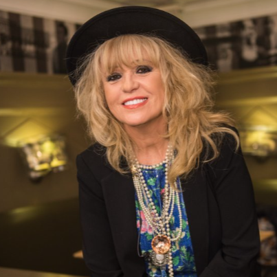 Csepregi Éva.png (227 KB)