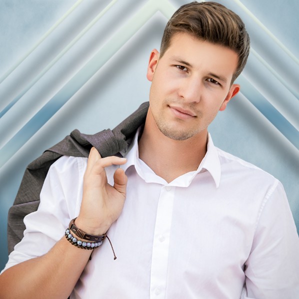 László Attila.jpg (61 KB)